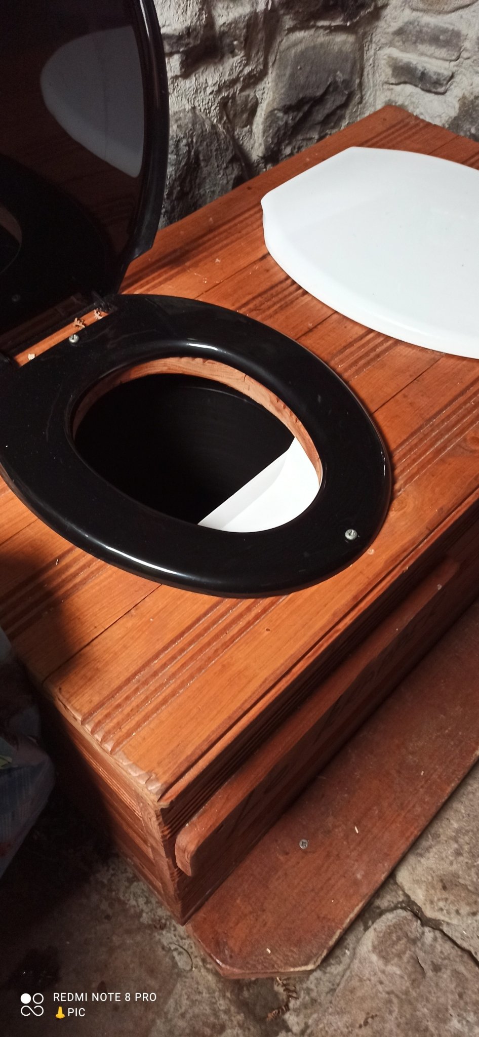 twin compost toilet box with urine diverter