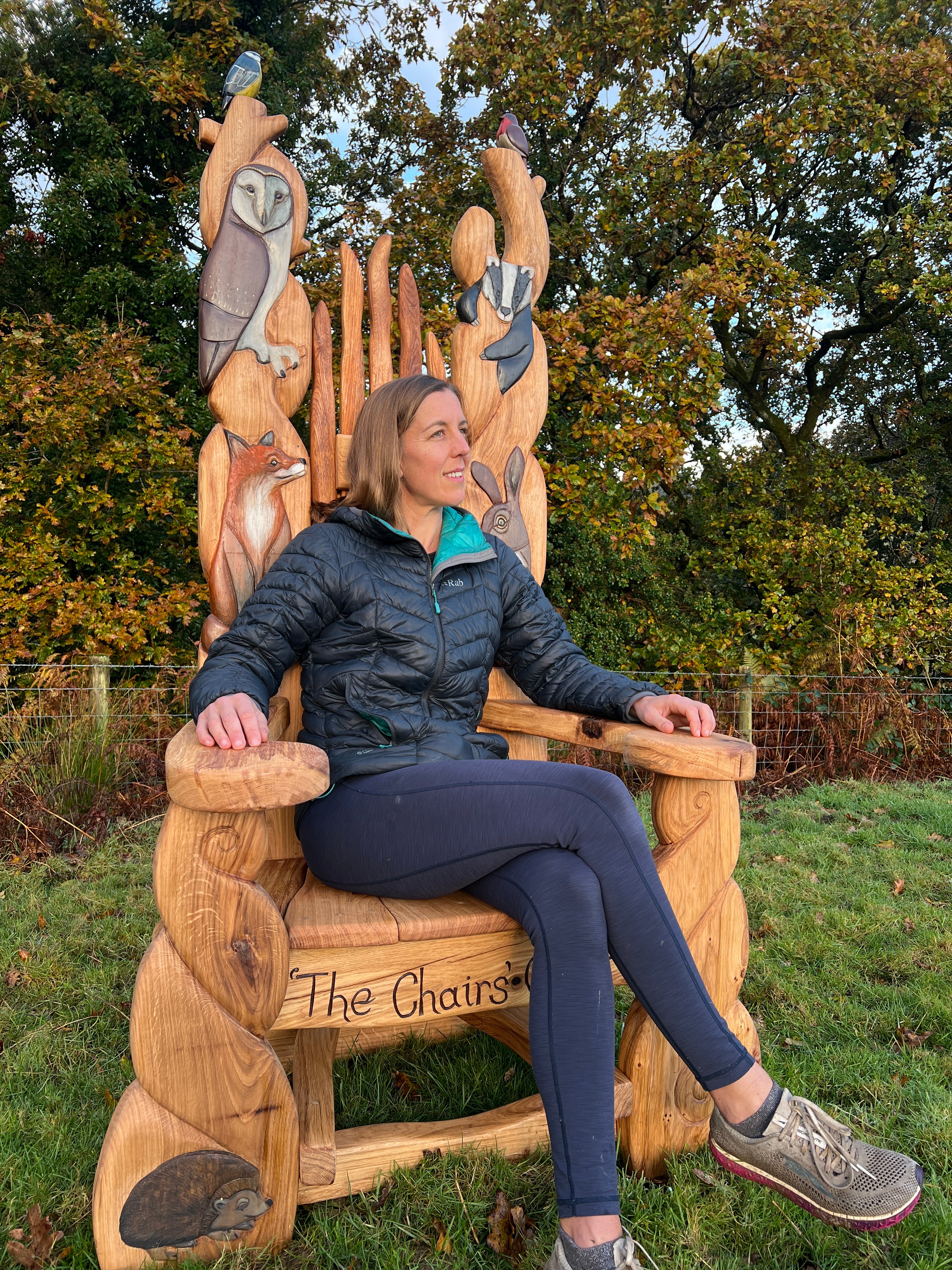 carved throne chair 