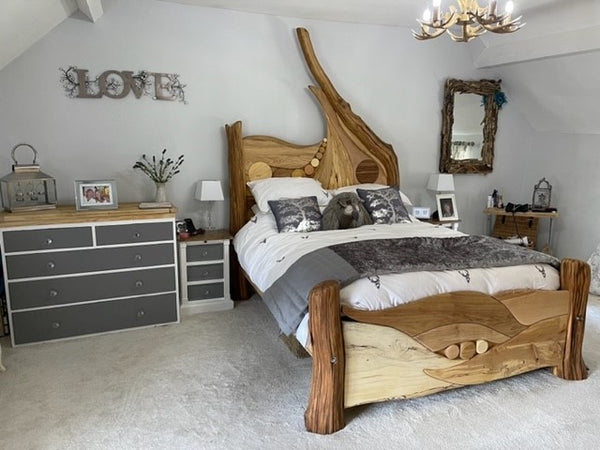 Creatively crafted natural oak kingsize bed 