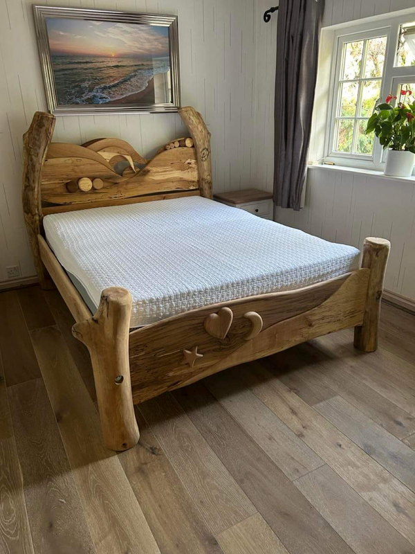 Hand-crafted fairy tale bed 