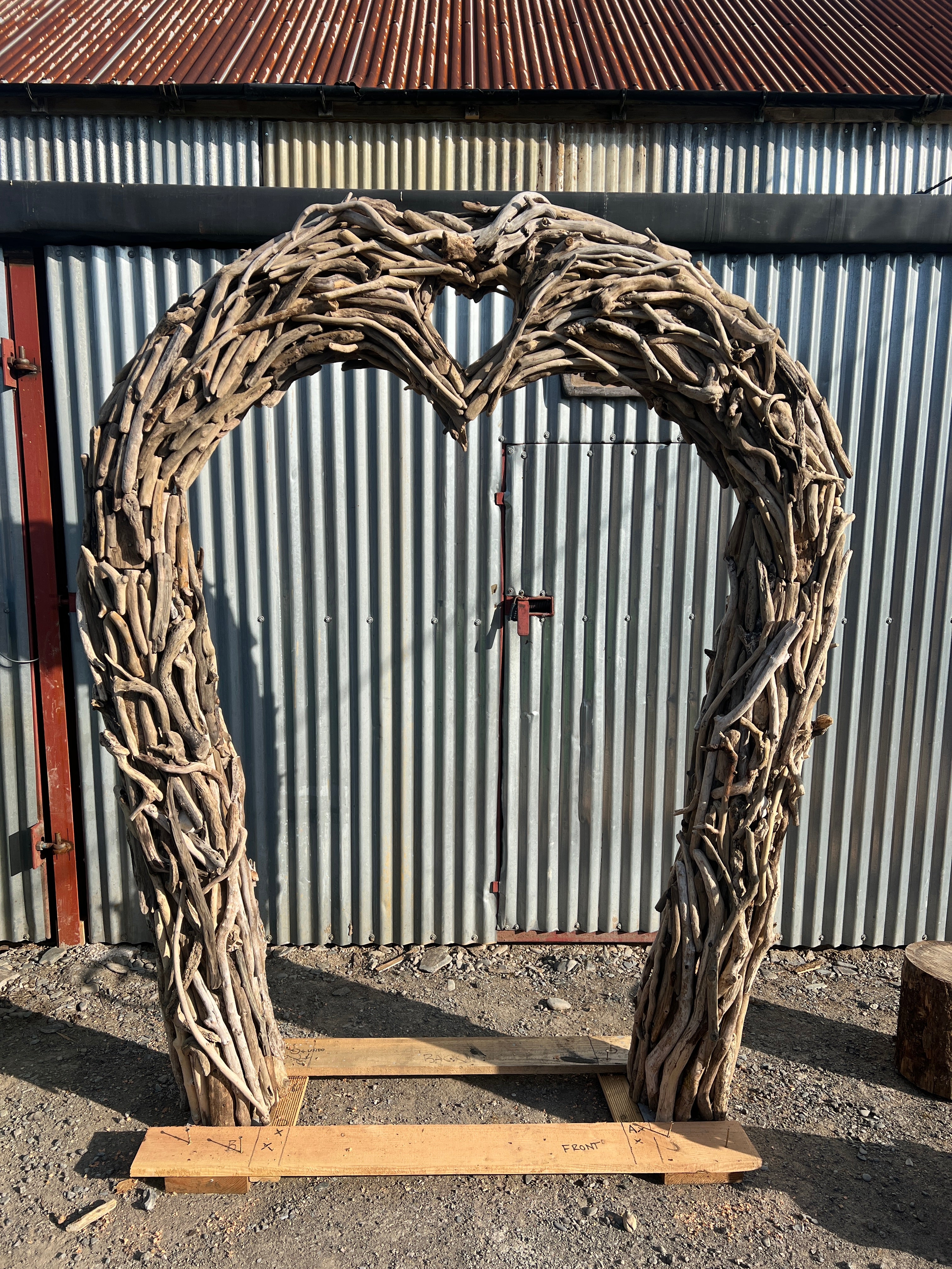 Arche de mariage en bois flotté / Arche de jardin en bois