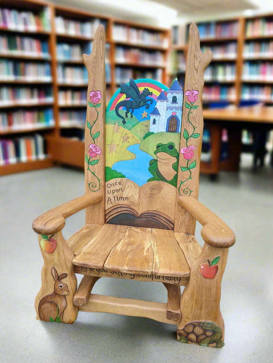 indoor storytelling chair made for a library in a school