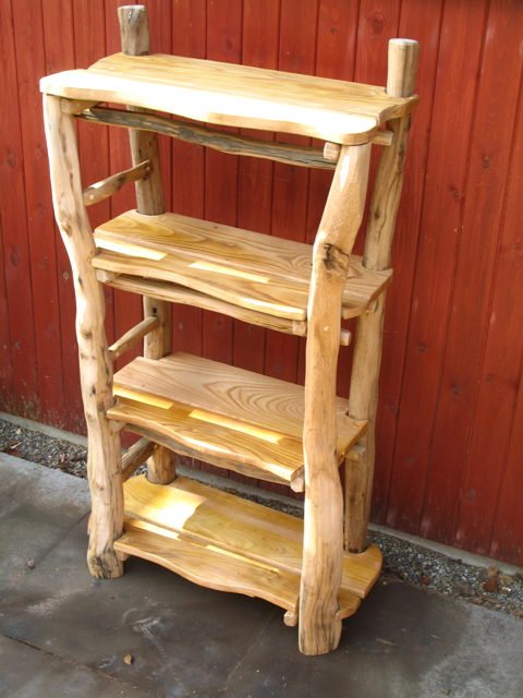 Close-up of handmade bone oak shelf with natural grain — bespoke wood shelving, Wales
