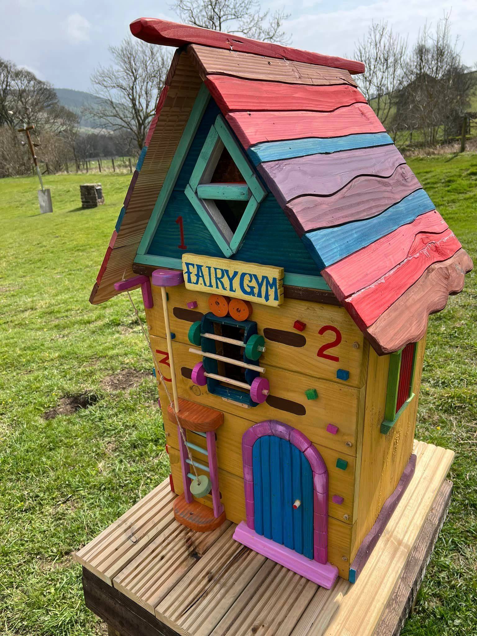 Maison de gymnastique pour fées au design ludique