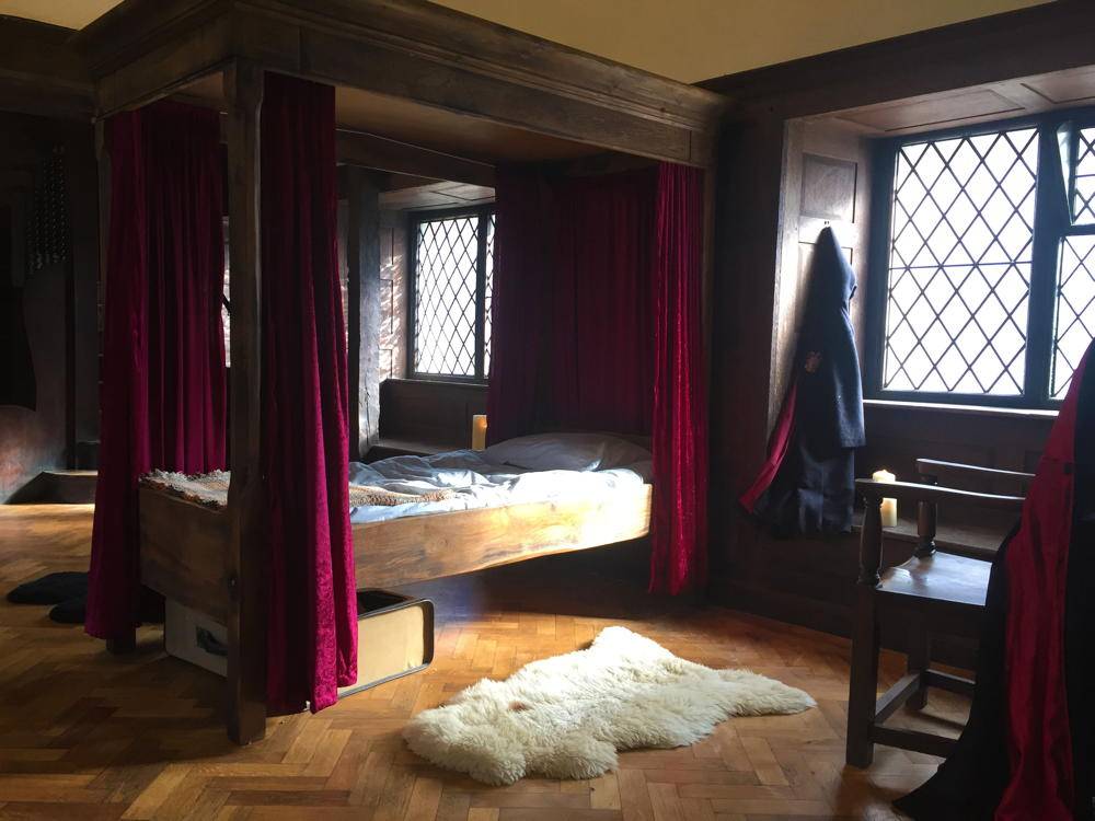 Handcrafted Harry Potter oak four poster bed — bespoke wizard-themed bedroom furniture, Wales