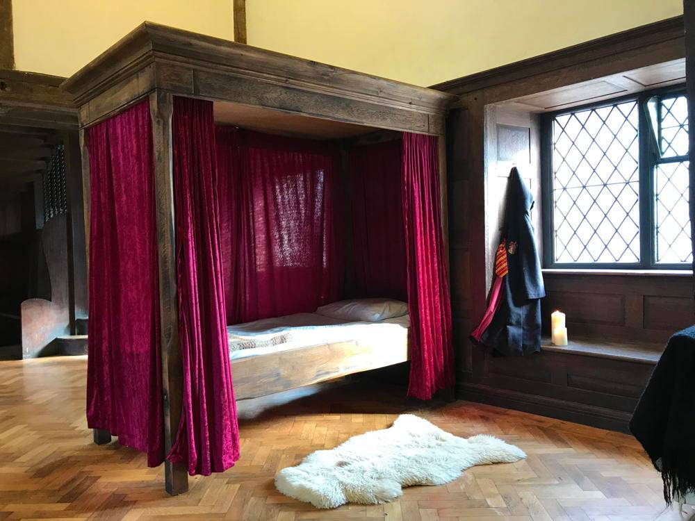 Handmade solid oak Harry Potter four poster bed — carved wizard-themed fantasy bed, Wales