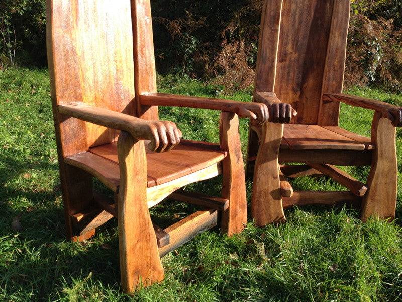 Hand-carved rustic oak storytellers chair — bespoke solid oak reading throne, Wales