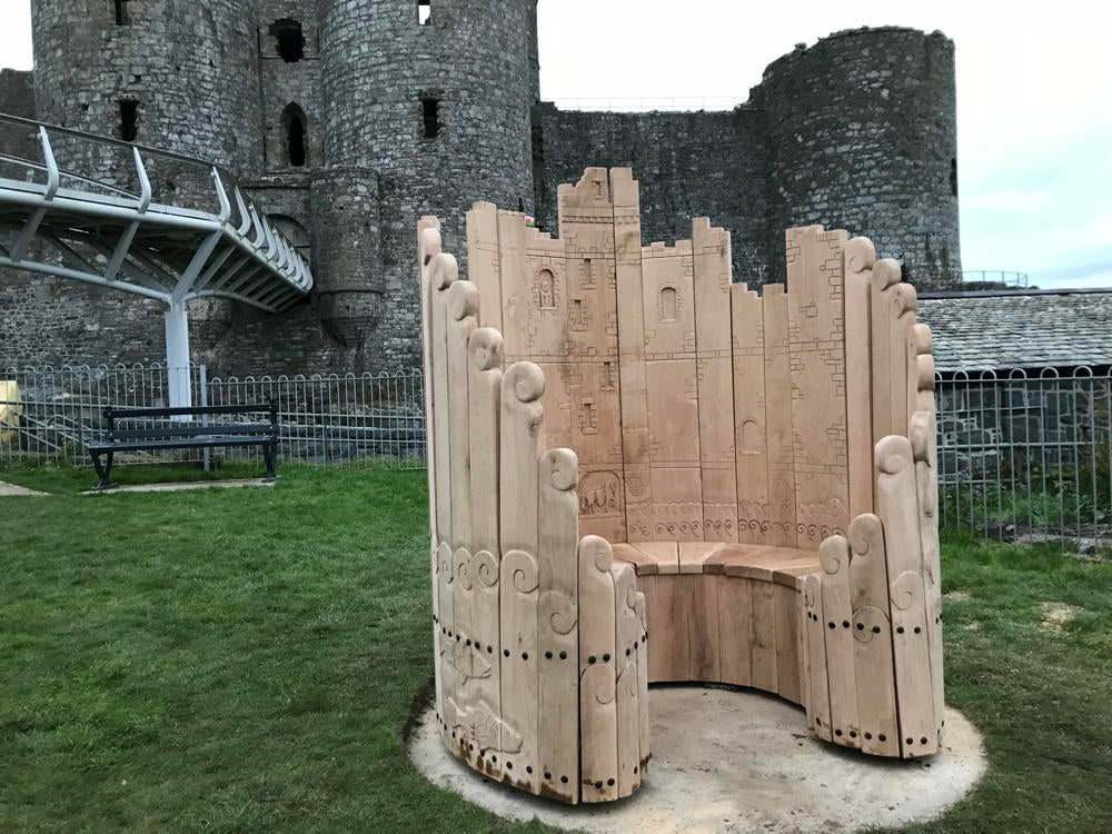 Handmade solid oak circular bench — Harlech Castle-inspired, bespoke, Wales