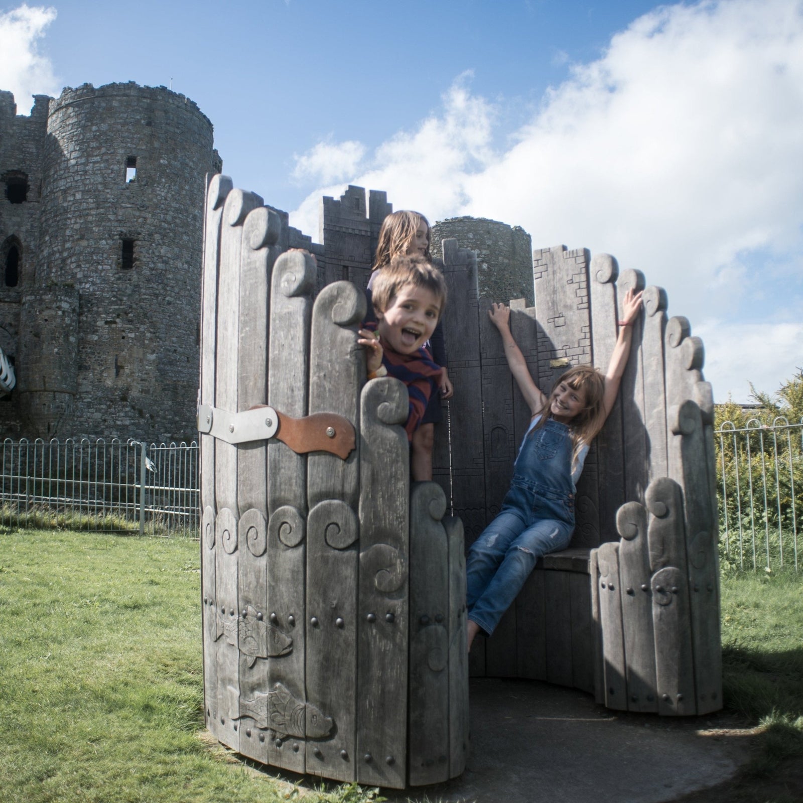 Handcrafted Harlech Castle circular bench made from solid oak — inspired by Welsh heritage, Wales