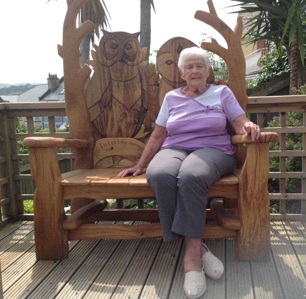 Handmade solid oak memorial bench — bespoke carved tribute garden seating, Wales