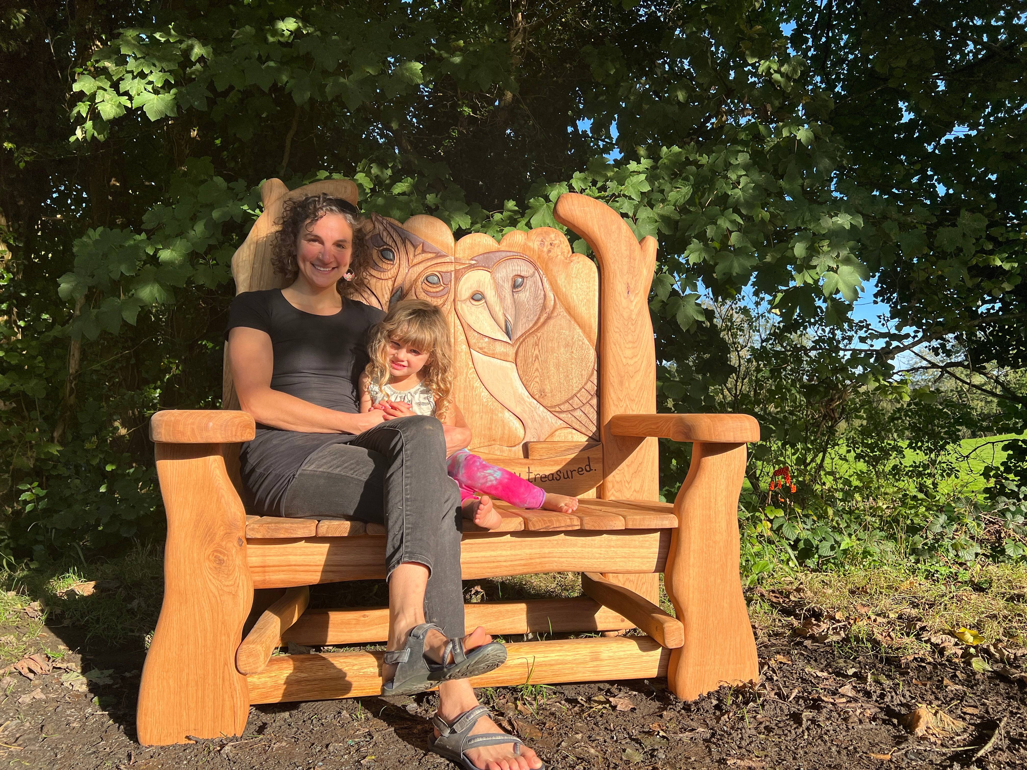 banc en chêne massif pour site commémoratif