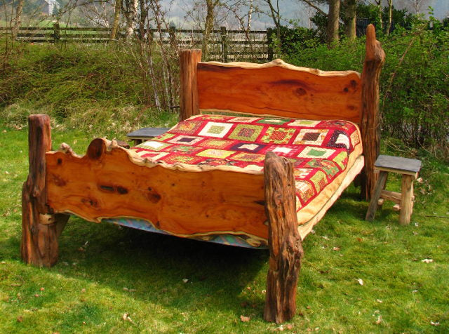 handmade-rustic-yew-bed