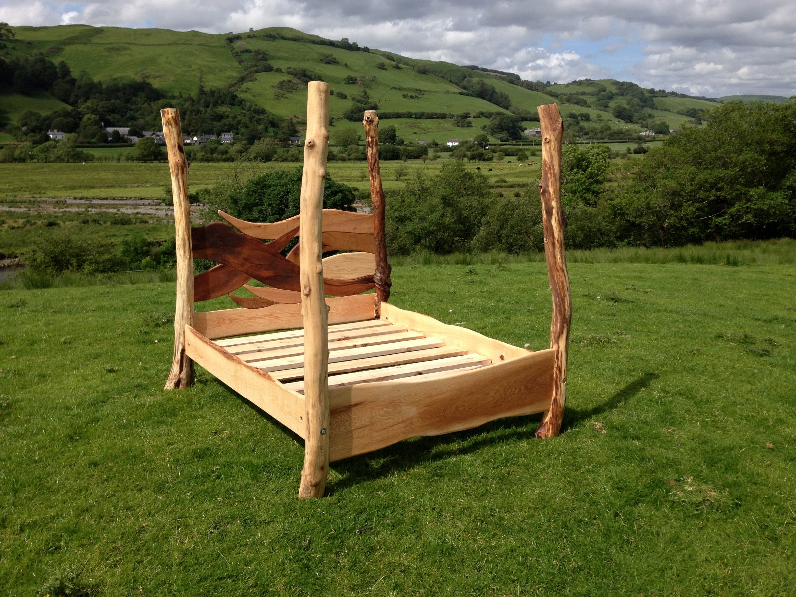 Rustic Oak Driftwood Four Poster Wave Bed