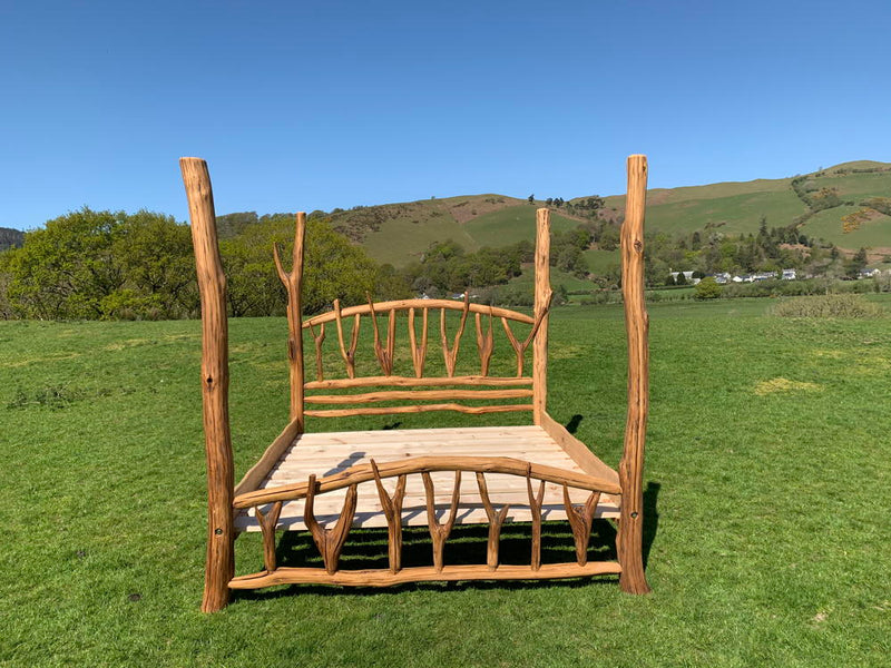 Funky Oak Four Poster Bed