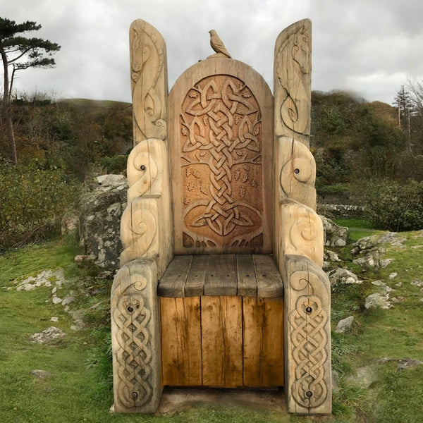 Carved throne chair hot sale