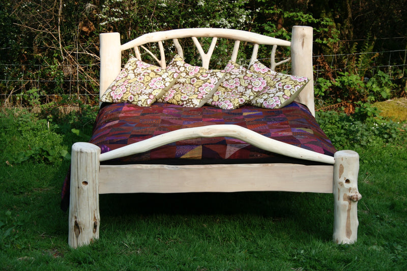 driftwood bed
