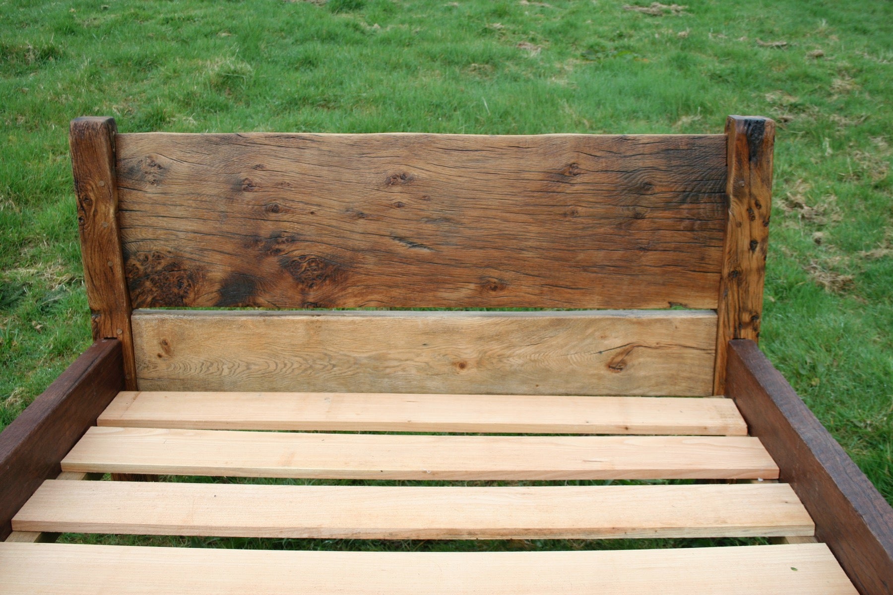 Reclaimed Oak Bed